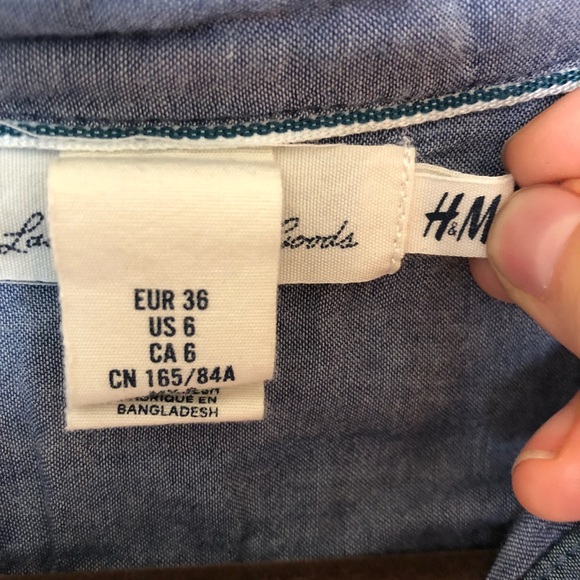 H&M Button-Down - Picture 3 of 5